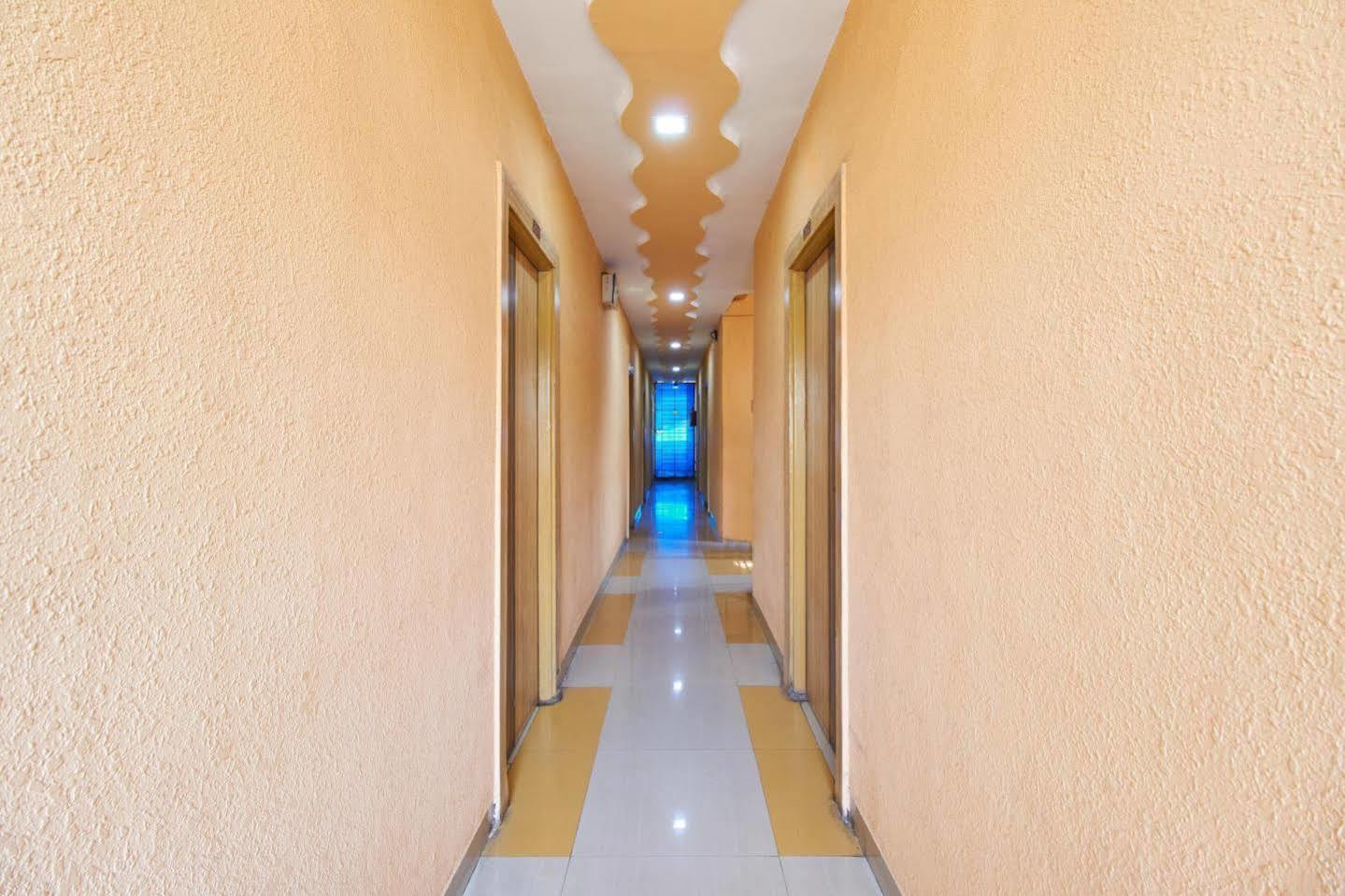 Hotel Preetam Aurangabad Zewnętrze zdjęcie