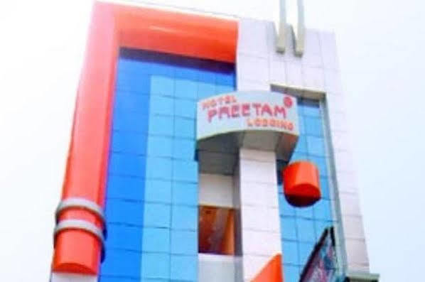 Hotel Preetam Aurangabad Zewnętrze zdjęcie